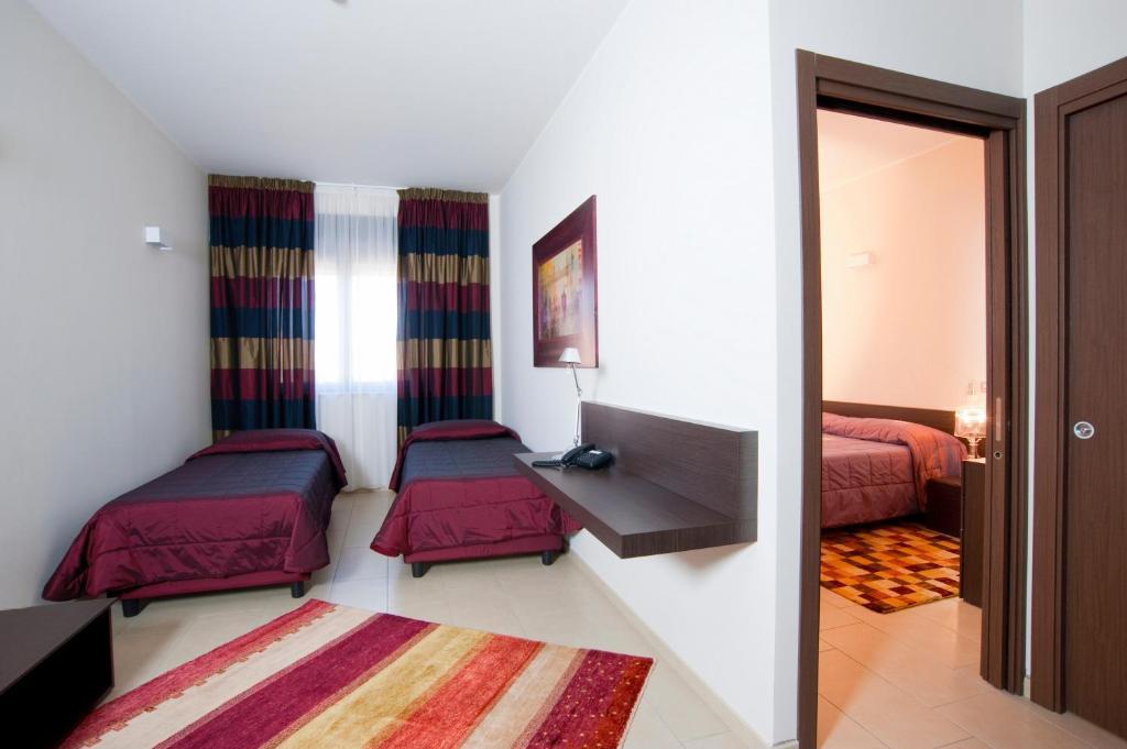 Hotel Massimino Anguillara Sabazia Zimmer foto